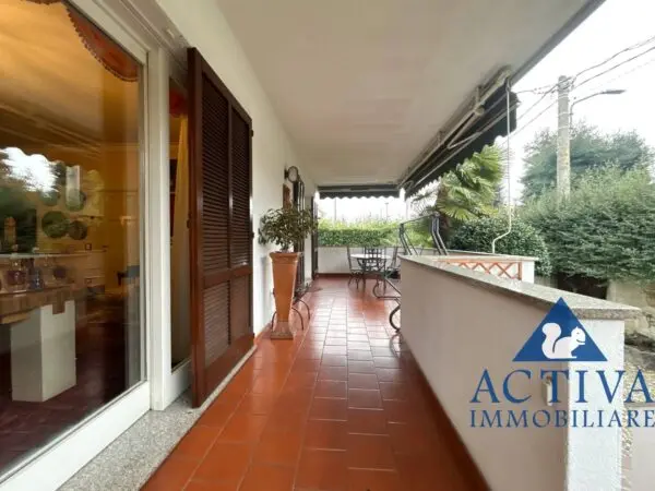 Villa via Alcide De Gasperi 27, Olgiate Olona