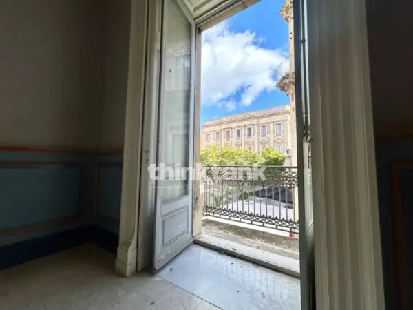 Stabile/Palazzo piazza Vincenzo Bellini, Catania