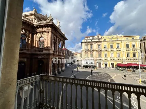 Stabile/Palazzo piazza Vincenzo Bellini, Catania