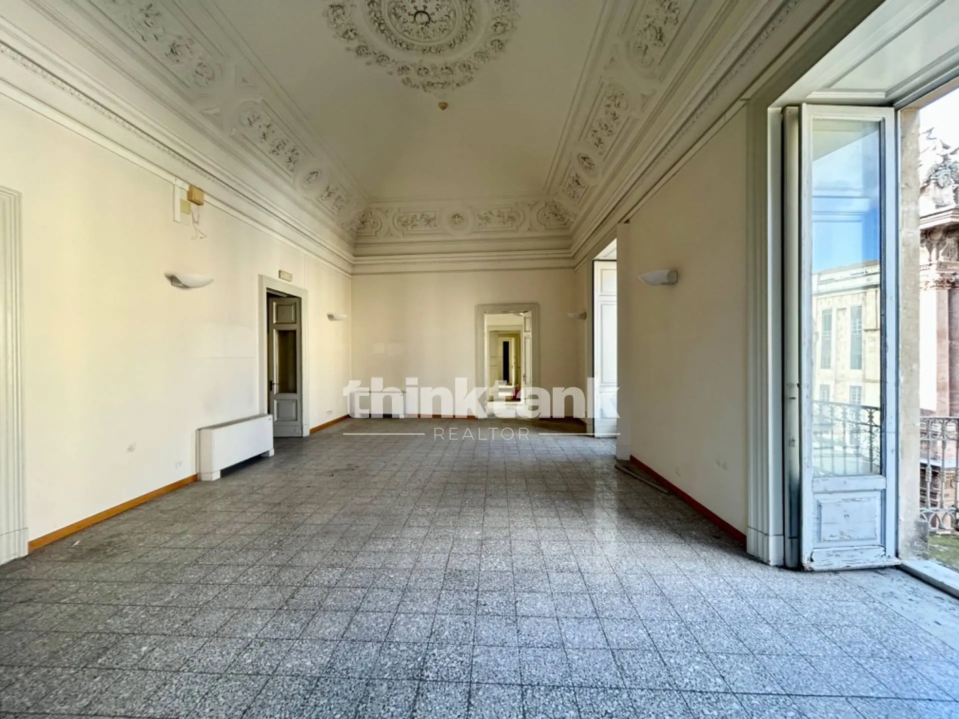 Immagine per Stabile/Palazzo in affitto a Catania Piazza Vincenzo Bellini 