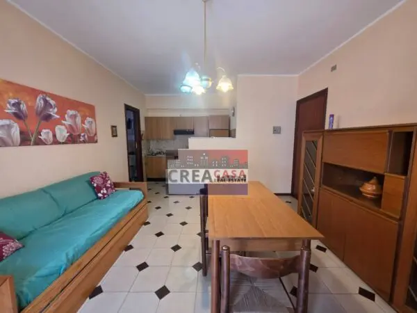 Appartamento via Ustica, Giardini-Naxos