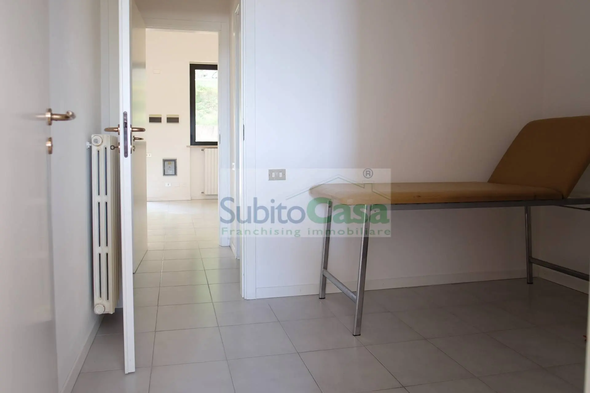 Immagine per Ufficio in affitto a Chieti Via Giuseppe Verdi 