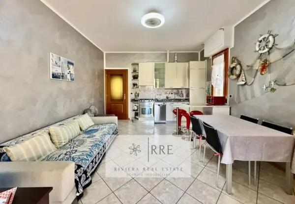 Appartamento via Aurelia, Loano