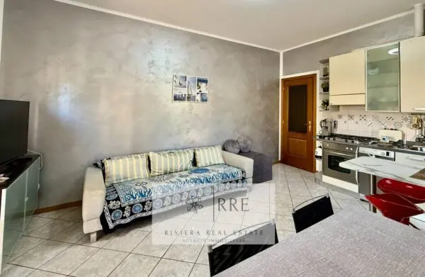 Appartamento via Aurelia, Loano