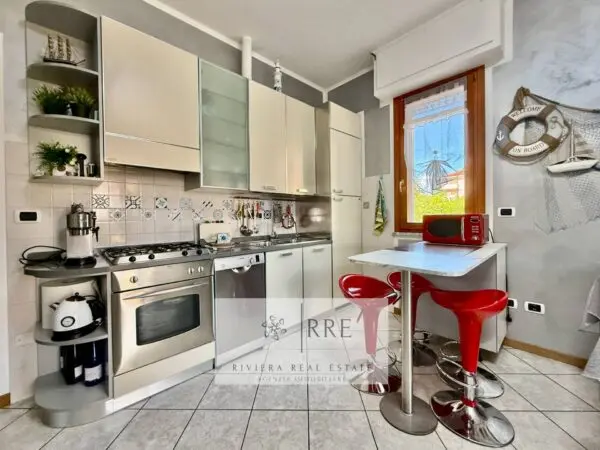 Appartamento via Aurelia, Loano