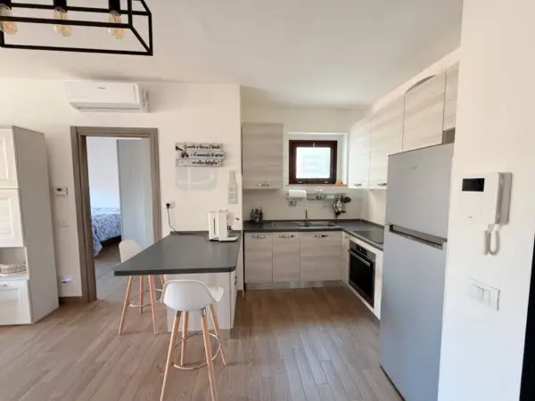 Appartamento via Vittorio Caprioli, Roma