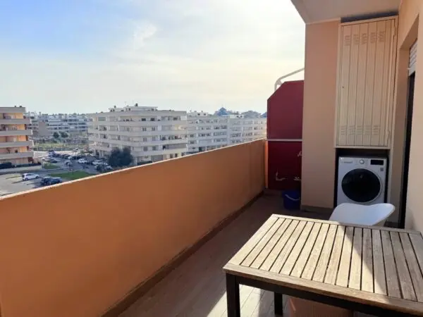 Appartamento via Vittorio Caprioli, Roma