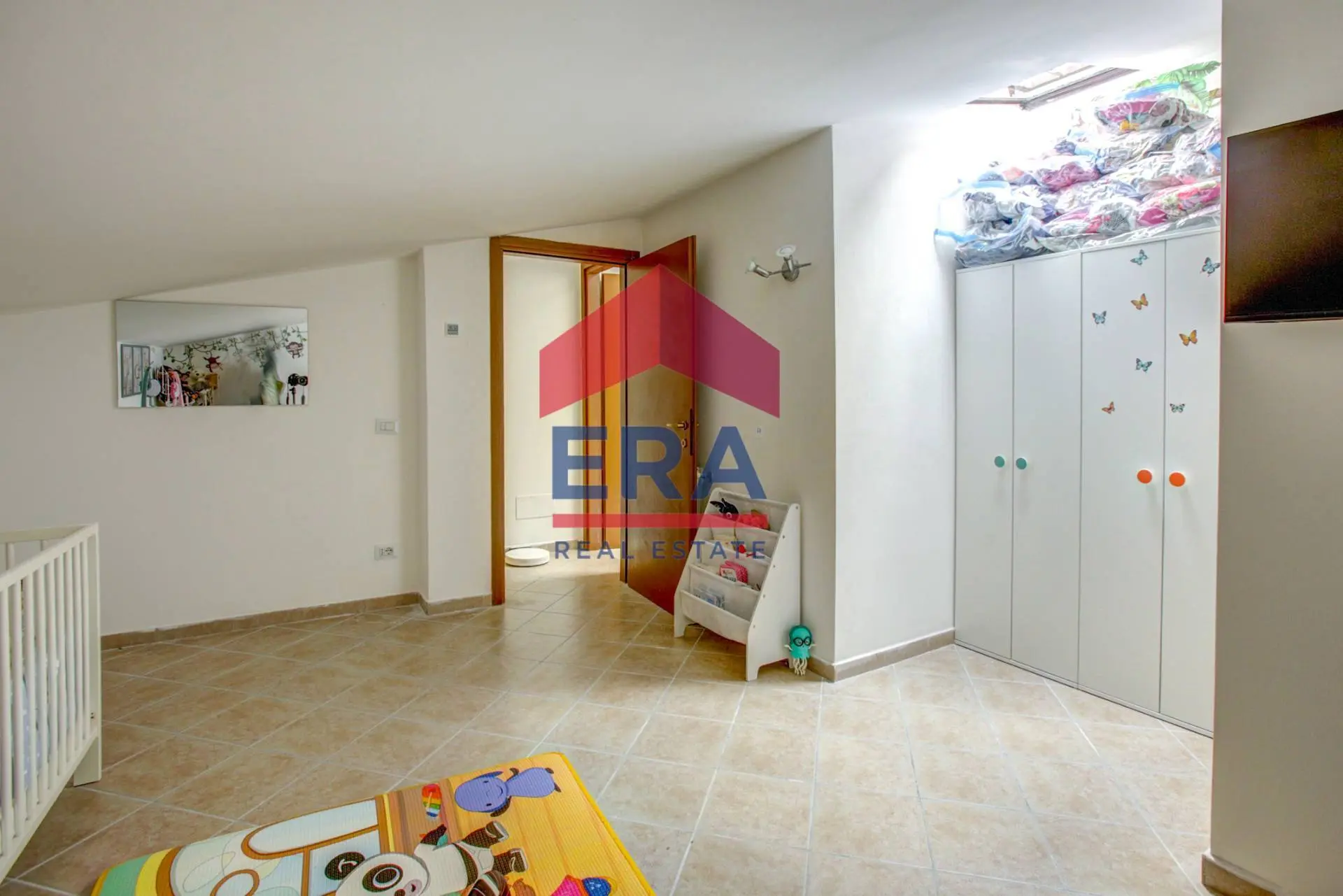 Immagine per Appartamento in vendita a Roma Via Quadrelle 42