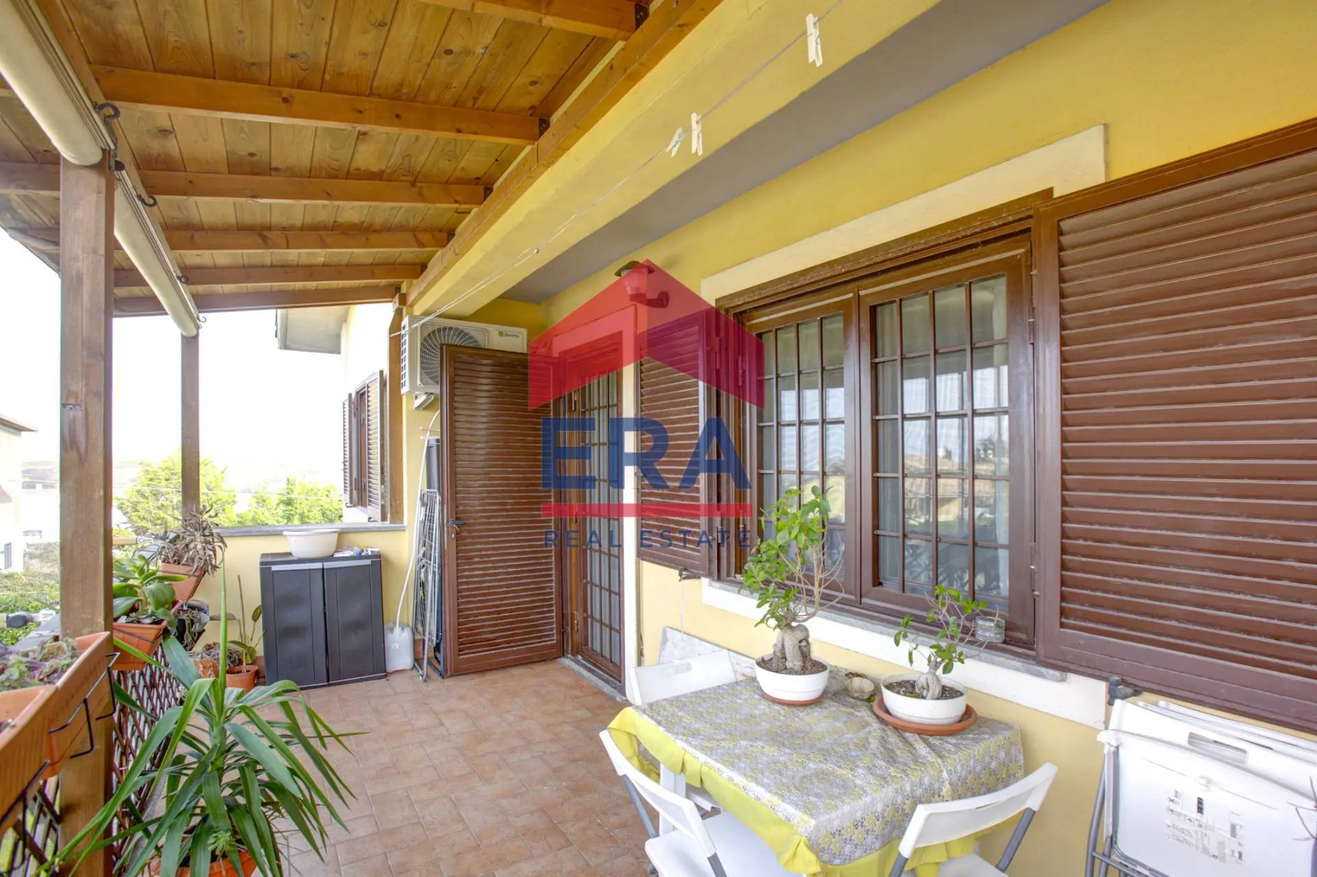 Immagine per Appartamento in vendita a Roma Via Quadrelle 42