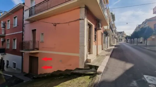 Box / Posto Auto via Canova 1, San Nicandro Garganico
