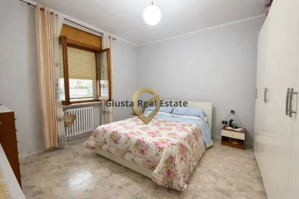Appartamento via Egnazia 9, Brindisi