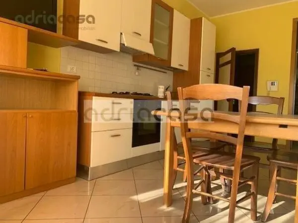 Appartamento piazza Le Azzarita, Riccione