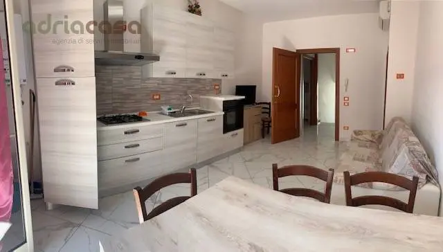Immagine per Appartamento in affitto a Riccione Viale Tasso 
