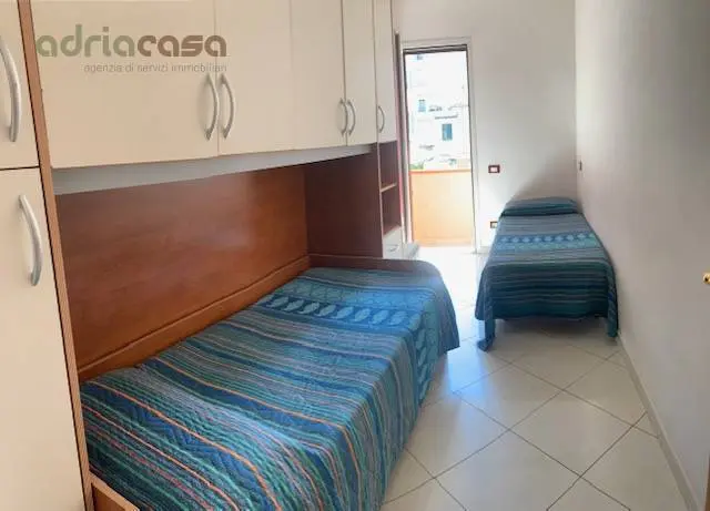 Immagine per Appartamento in affitto a Riccione Viale Tasso 