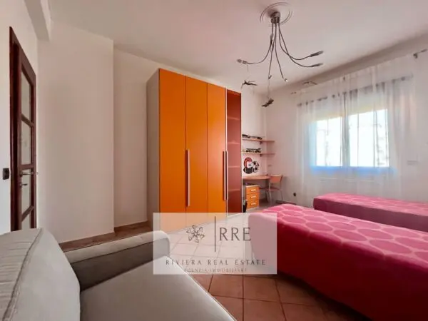 Appartamento via Clavesana, Andora