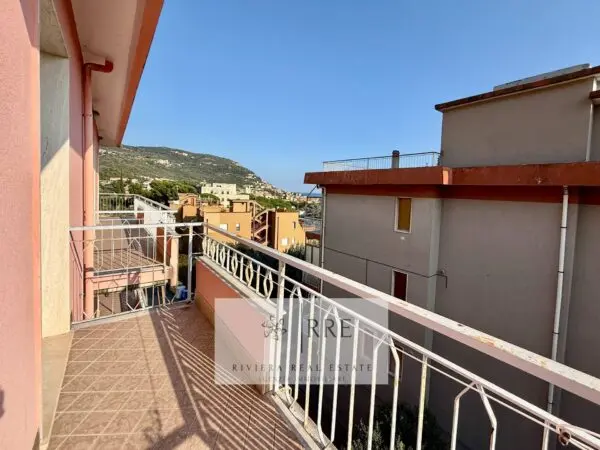 Appartamento via San Domenico, Pietra Ligure