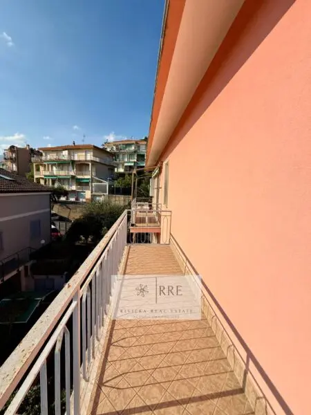 Appartamento via San Domenico, Pietra Ligure