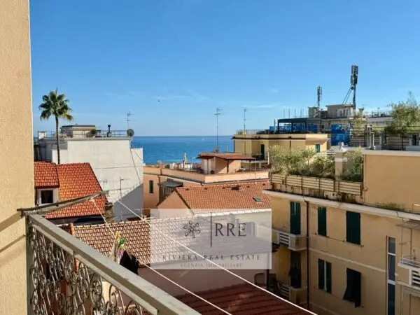 Appartamento via Borgo Coscia, Alassio