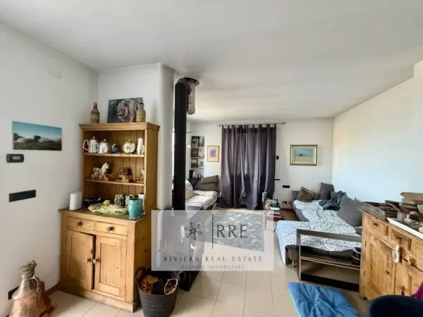 Villa via Costa Lupara, Alassio