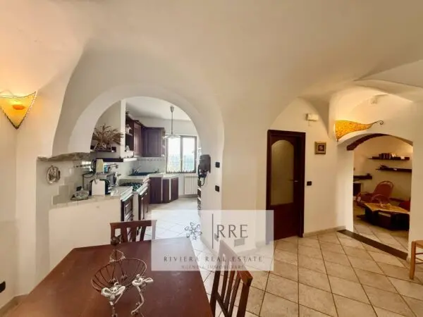 Immagine per Casa indipendente in vendita a Vado Ligure fraz. Segno 