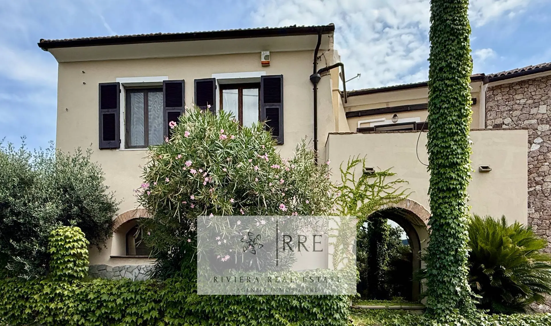 Immagine per Casa indipendente in vendita a Vado Ligure fraz. Segno 