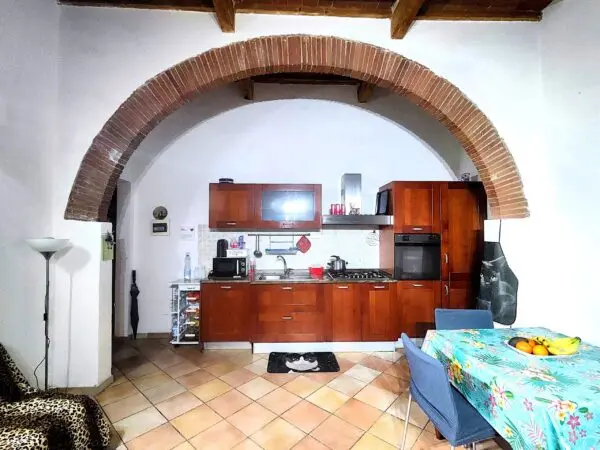 Bilocale via Micali, Livorno