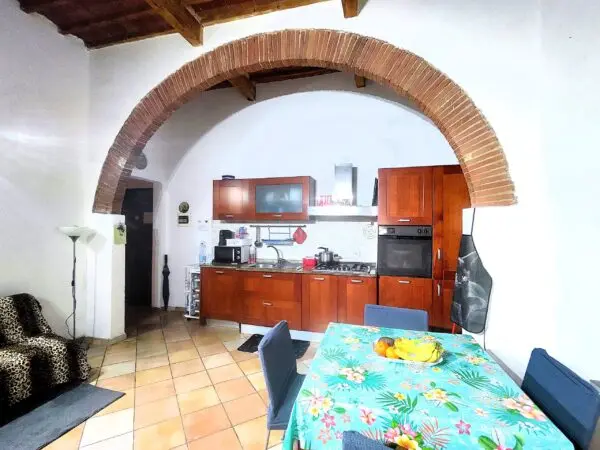 Bilocale via Micali, Livorno