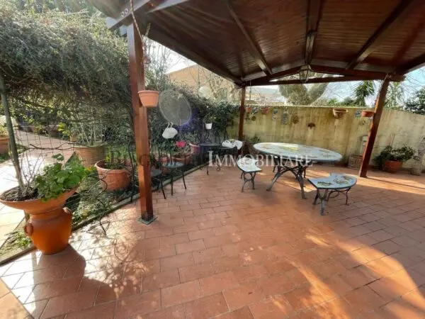 Terratetto via Di Montenero 75, Montenero Basso, Livorno