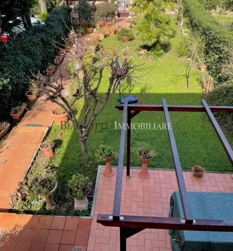 Terratetto via Di Montenero 75, Montenero Basso, Livorno