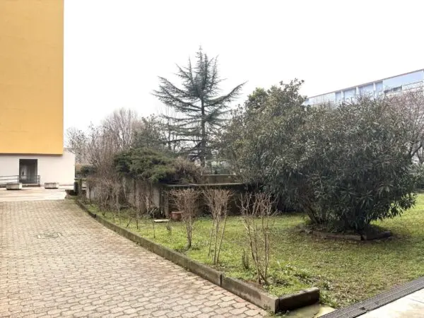 Quadrilocale via Reiss Romoli 71, Torino