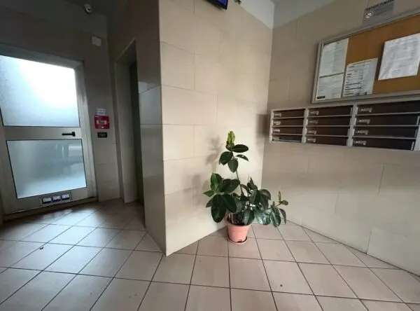 Quadrilocale via Reiss Romoli 71, Torino