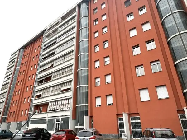 Quadrilocale via Reiss Romoli 71, Torino