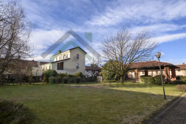 Bilocale strada San Giovanni 21, San Carlo Canavese