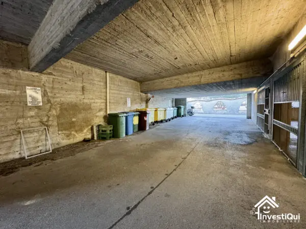 Garage via Francesco Crispi 223, Pietra Ligure