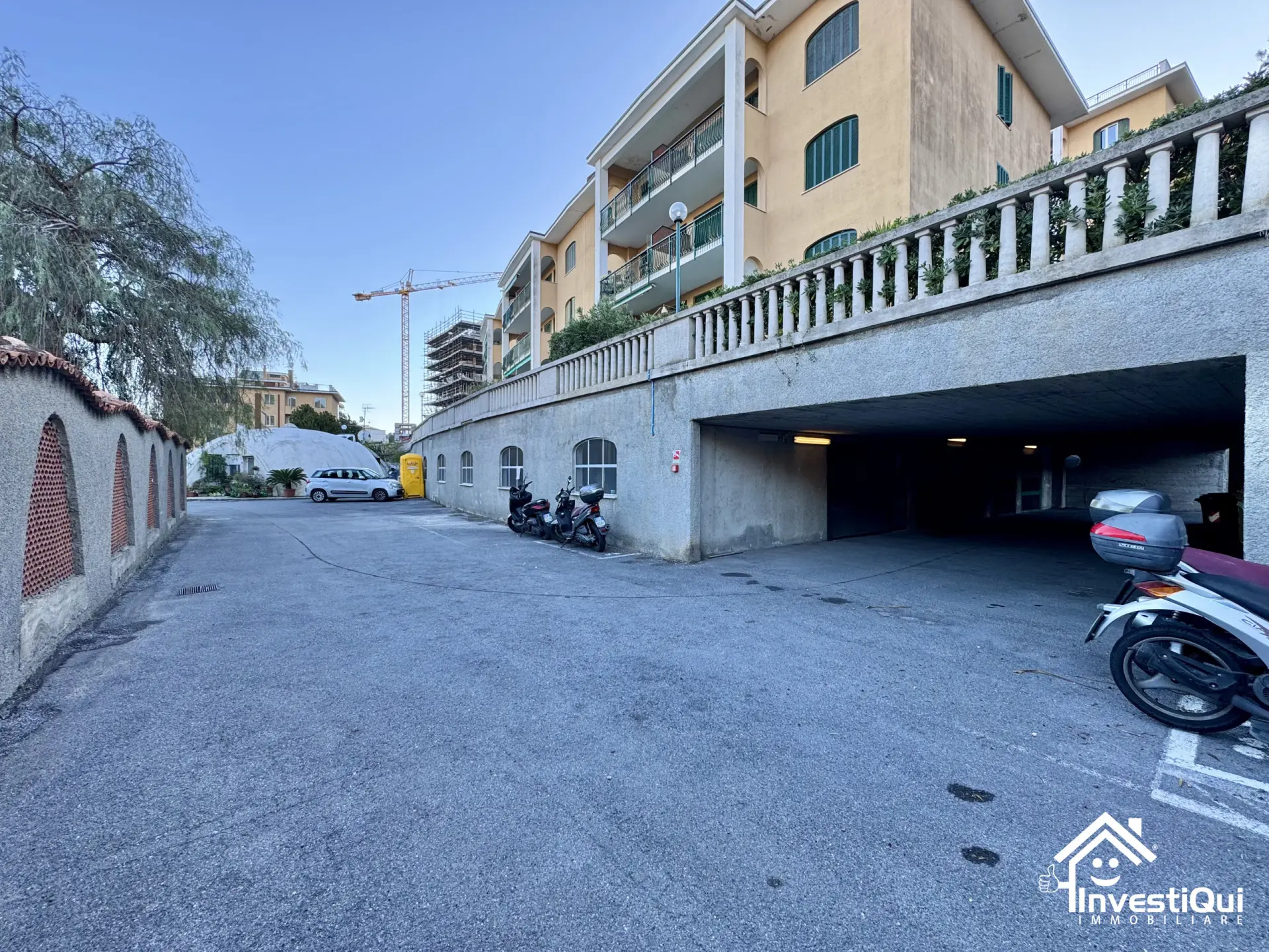 Immagine per Garage in vendita a Pietra Ligure via Francesco Crispi 223
