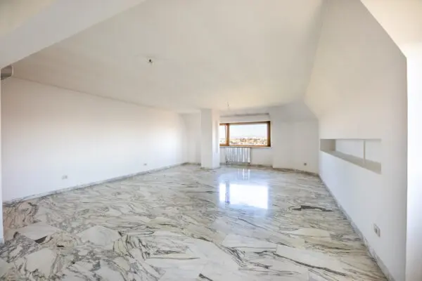 Trilocale via Pietro Mascagni, Roma