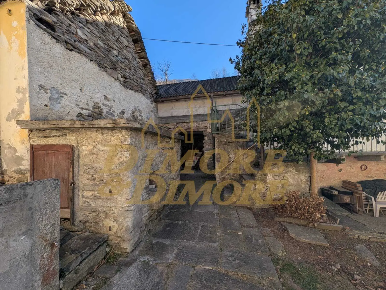 Immagine per Villa in vendita a Beura-Cardezza via Beura