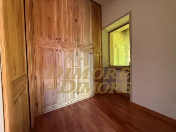 Villa via Vico 3, Caprezzo