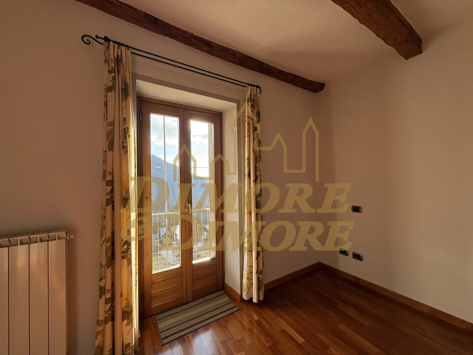 Immagine per Villa in vendita a Caprezzo via Vico 3