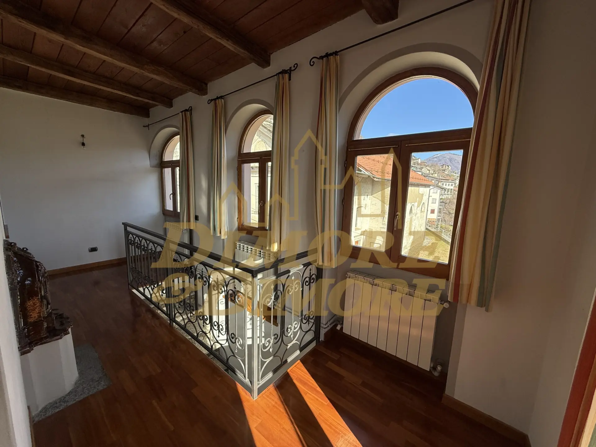 Immagine per Villa in vendita a Caprezzo via Vico 3