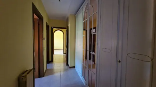 Quadrilocale via Alberto Staderini 3737, Terni