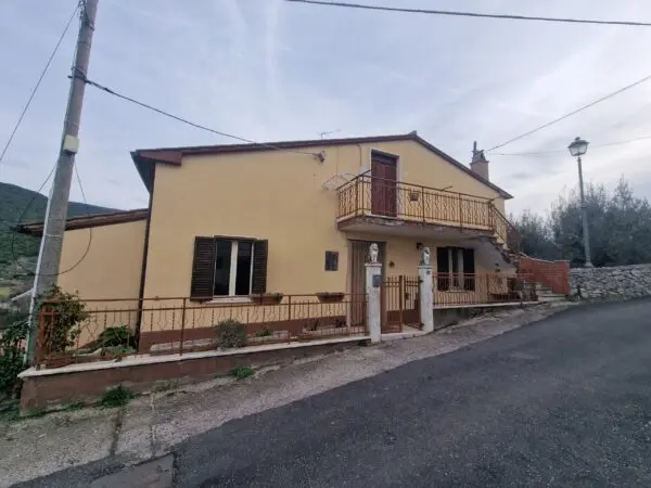 Villa via Del Mattatoio, Lugnano In Teverina