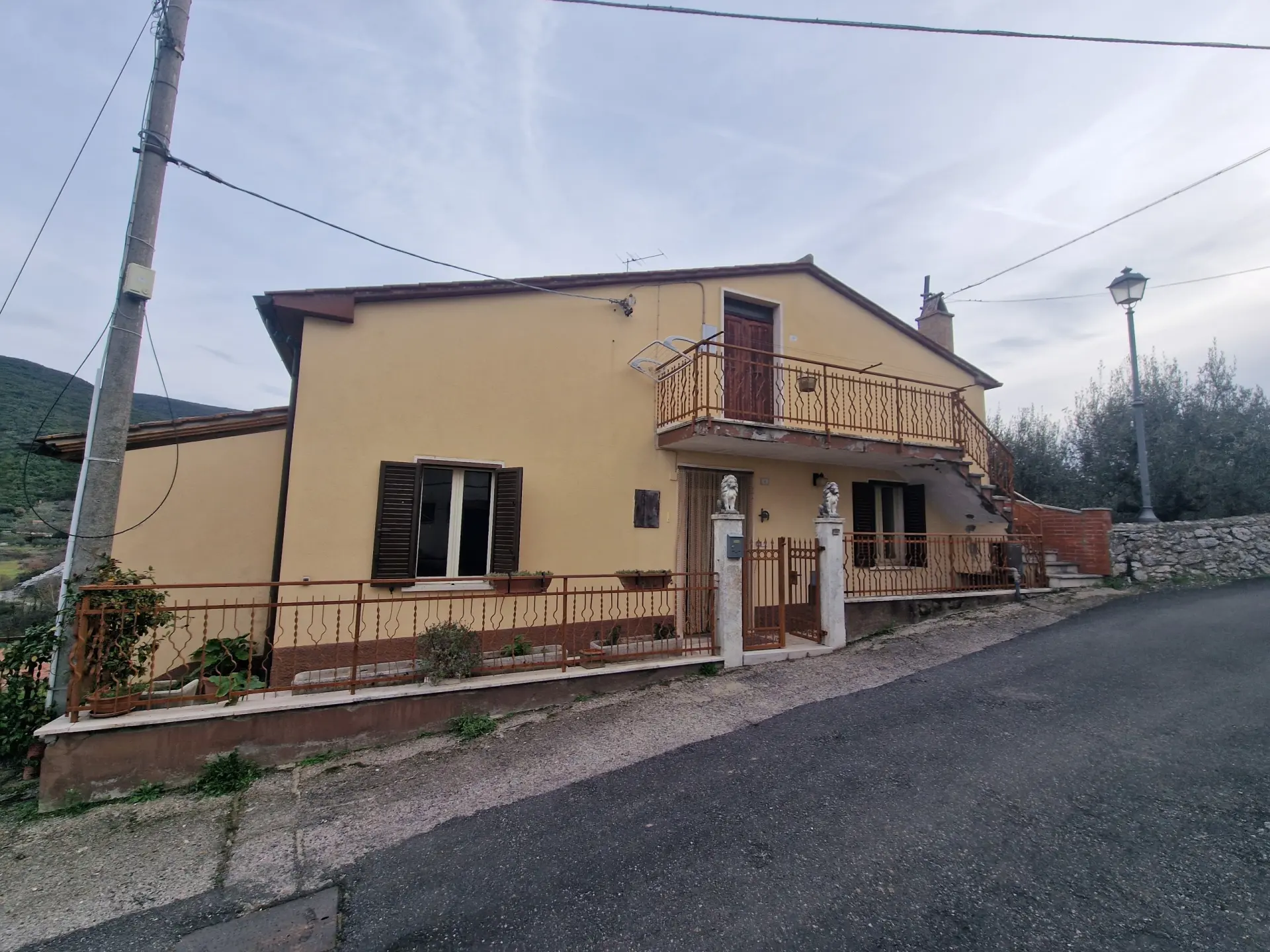 Immagine per Villa in vendita a Lugnano in Teverina via Del Mattatoio
