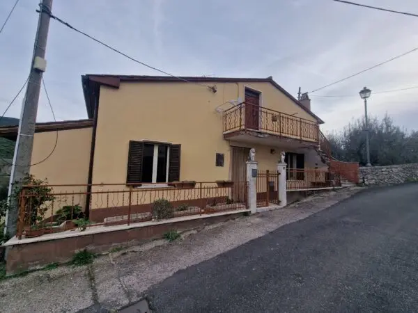 Villa via Del Mattatoio, Lugnano In Teverina