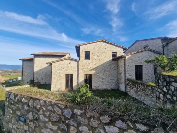 Villa A Schiera via Sismano, Avigliano Umbro