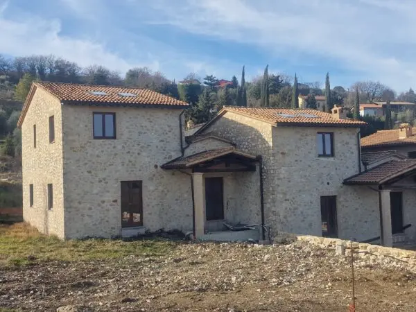 Villa A Schiera via Sismano, Avigliano Umbro