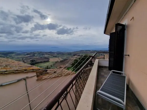 Bilocale via Delle Scuole 6, Lugnano In Teverina