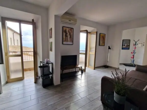 Bilocale via Delle Scuole 6, Lugnano In Teverina