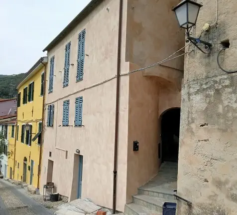 Terratetto via Edmondo De Amicis 2, Pontedassio