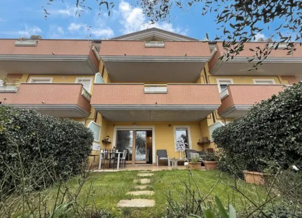 Casa Indipendente 14, Pescara